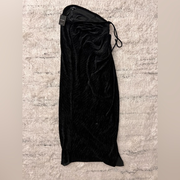 Brand new Maxi skirt with leg slit - Picture 3 of 3